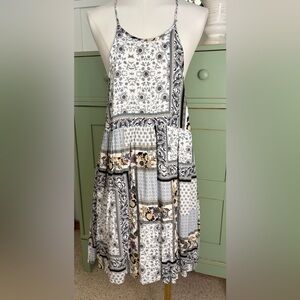 Entro Boho-Inspired Patchwork Style Floral Pattern Mini Dress w Halter Neckline